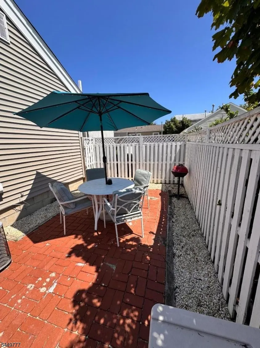 257 Sheridan Ave Seaside Heights, NJ 08751