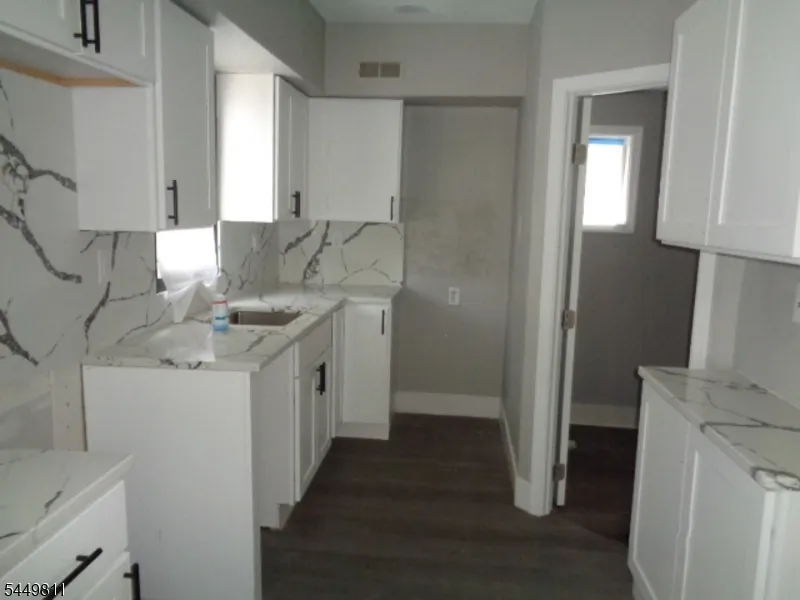 12 Brandriff Ave Pennsville, NJ 08070