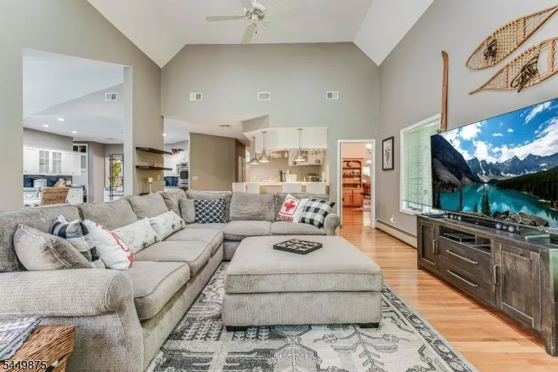16 New Star Ridge Rd Sparta, NJ 07871