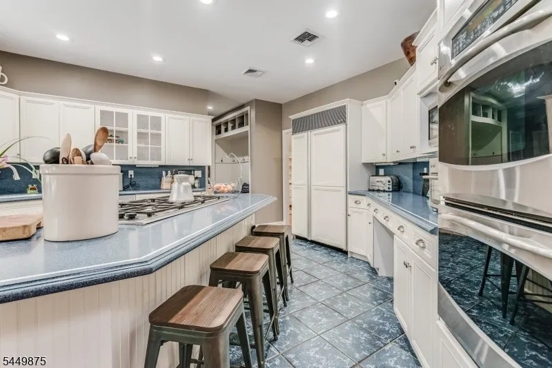 16 New Star Ridge Rd Sparta, NJ 07871