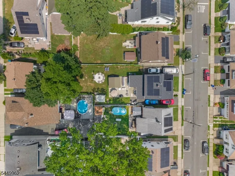 93 N 15Th St Prospect Park, NJ 07508