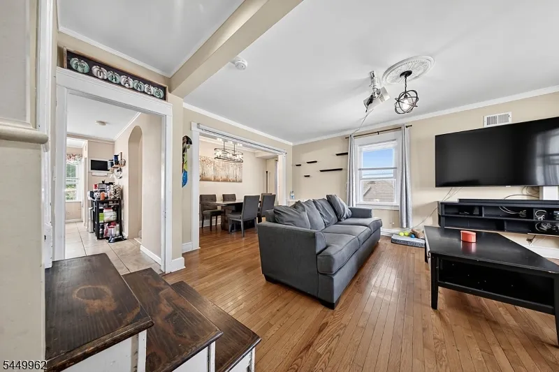 93 N 15Th St Prospect Park, NJ 07508