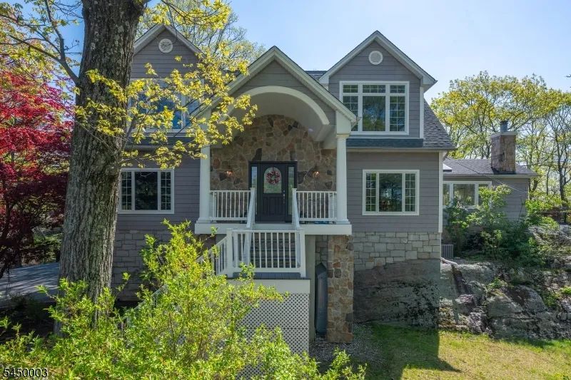 43 Brush Hill Rd Kinnelon, NJ 07405
