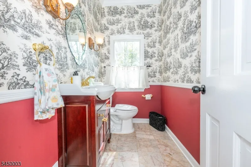 43 Brush Hill Rd Kinnelon, NJ 07405