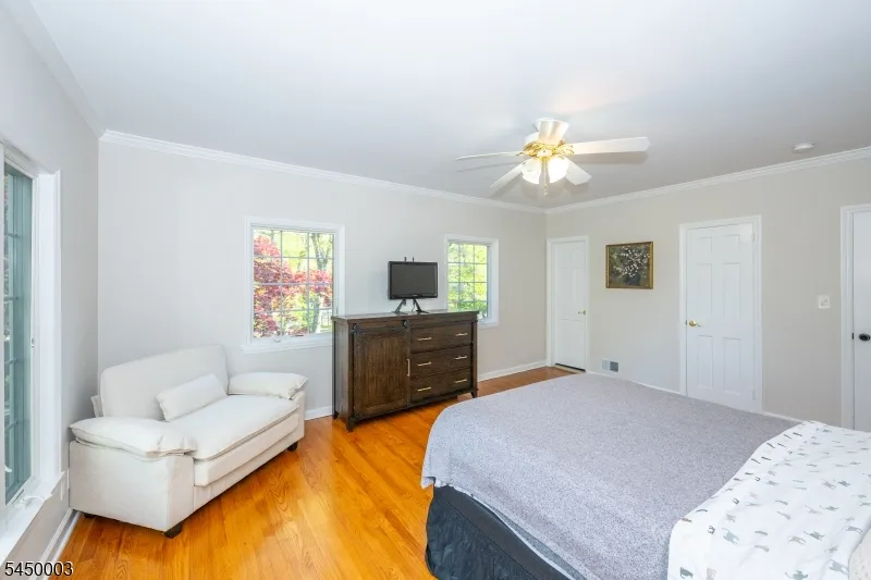 43 Brush Hill Rd Kinnelon, NJ 07405