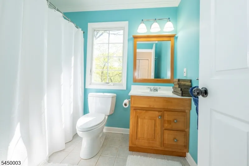 43 Brush Hill Rd Kinnelon, NJ 07405