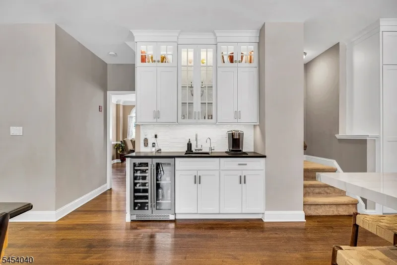 41 Wellington Dr Washington, NJ 07853