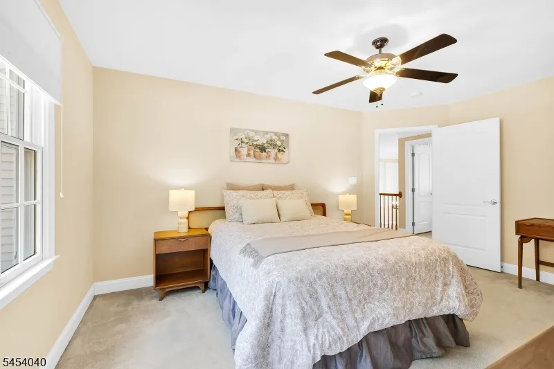 41 Wellington Dr Washington, NJ 07853