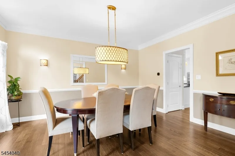 41 Wellington Dr Washington, NJ 07853