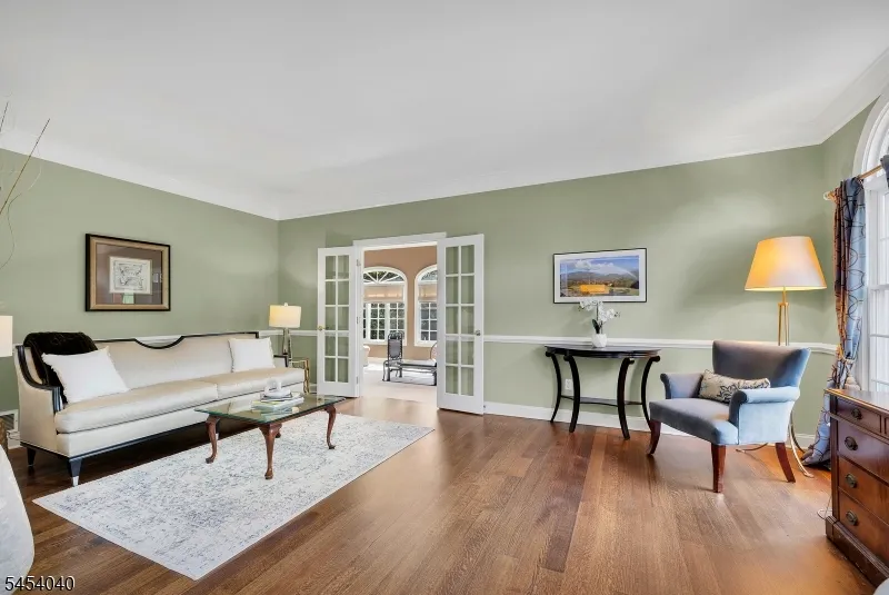 41 Wellington Dr Washington, NJ 07853