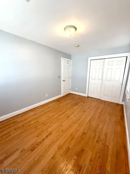33 Livingston Ave Woodbridge, NJ 07001