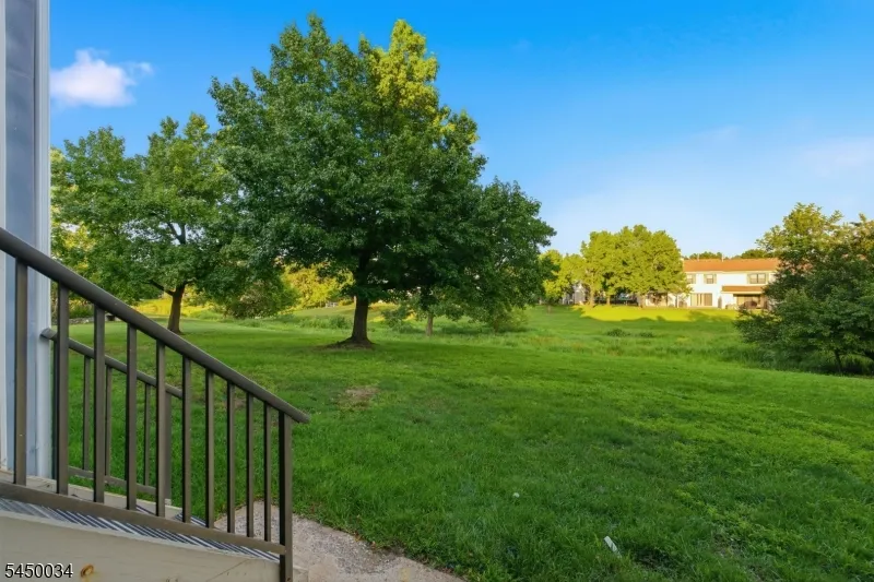 407 Lancaster Ct Piscataway, NJ 08854