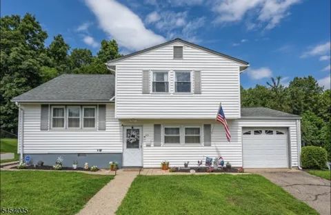 173 E Central Ave