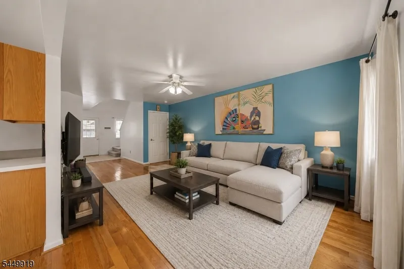 30 Sundance Ter Hardyston, NJ 07419