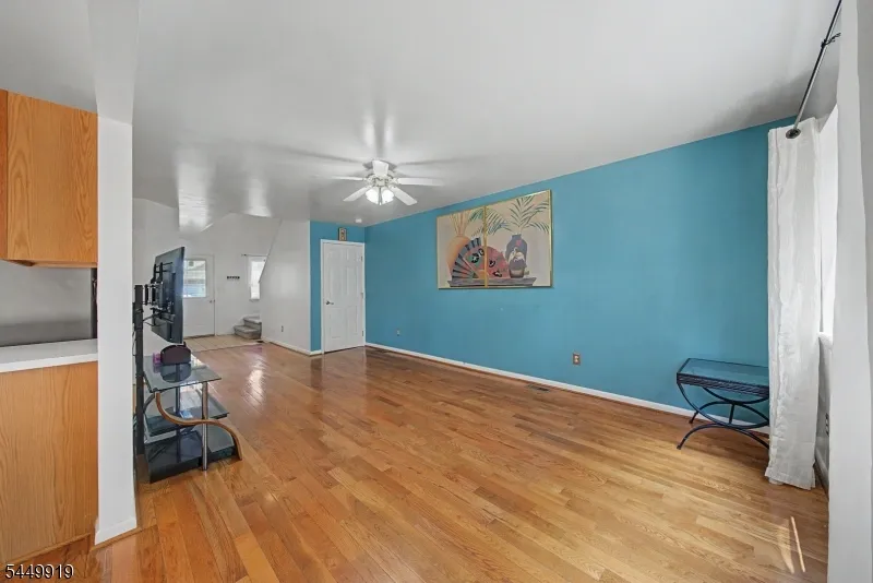 30 Sundance Ter Hardyston, NJ 07419