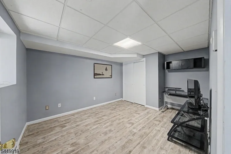 30 Sundance Ter Hardyston, NJ 07419