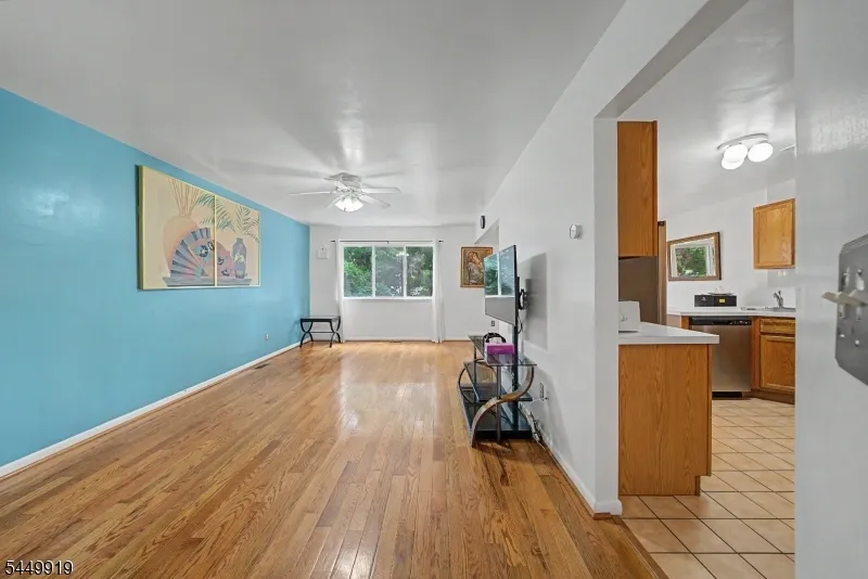 30 Sundance Ter Hardyston, NJ 07419