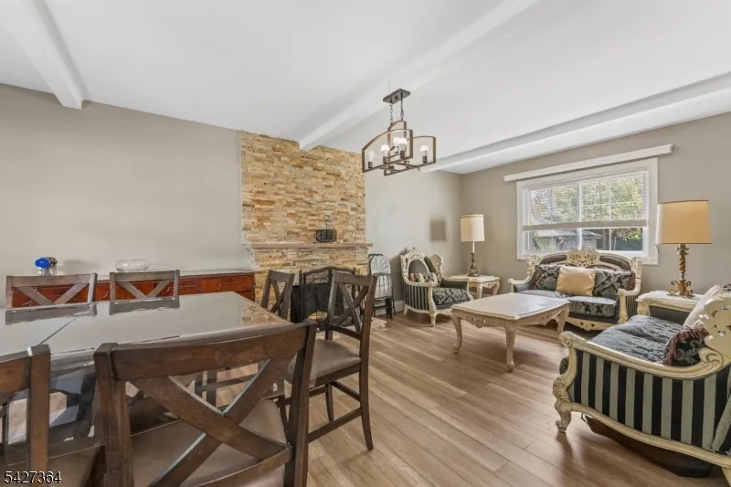 15 Putnam Pl Clifton City, NJ 07011