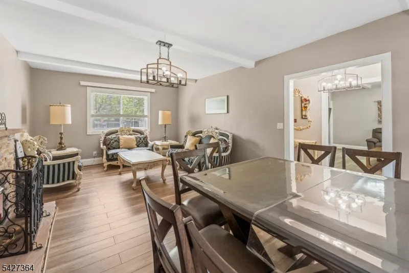 15 Putnam Pl Clifton City, NJ 07011