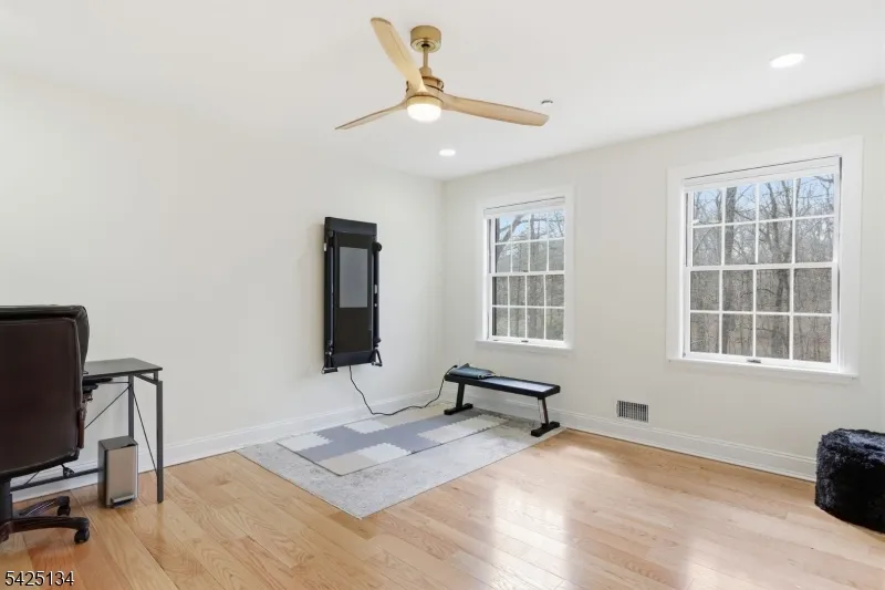 931 Vosseller Ave Bridgewater, NJ 08836