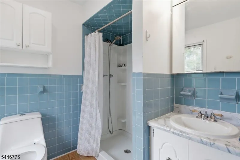 3 Winterberry Cir Piscataway, NJ 08854