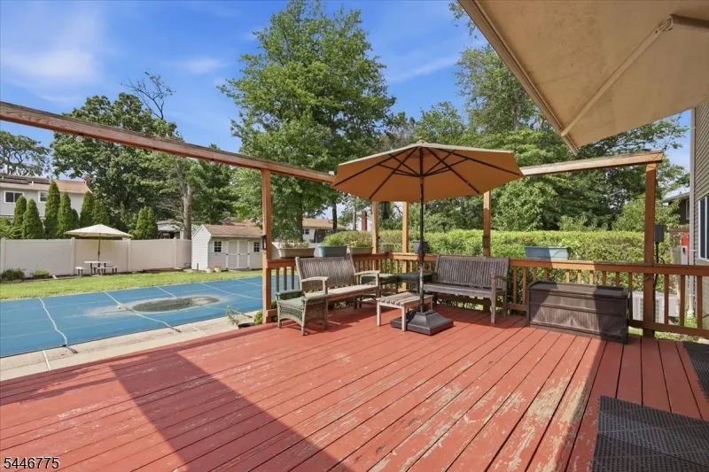 3 Winterberry Cir Piscataway, NJ 08854