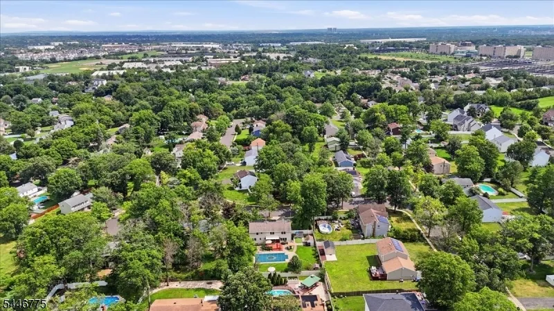 3 Winterberry Cir Piscataway, NJ 08854