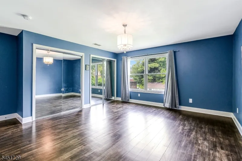 740 Hillside Ave Boonton Town, NJ 07005
