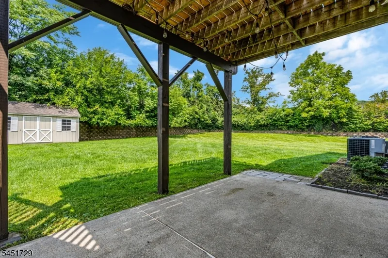740 Hillside Ave Boonton Town, NJ 07005