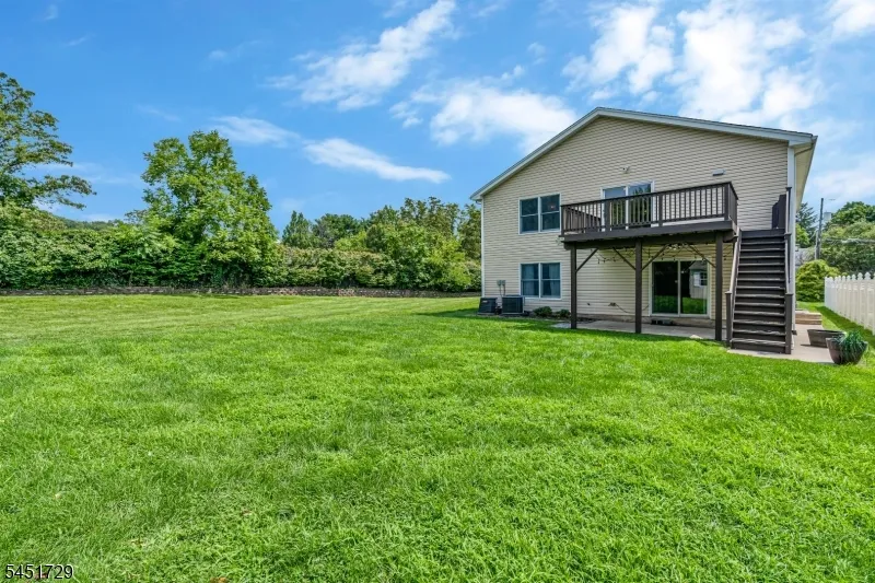 740 Hillside Ave Boonton Town, NJ 07005