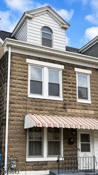135 Mercer St Phillipsburg Town, NJ 08865