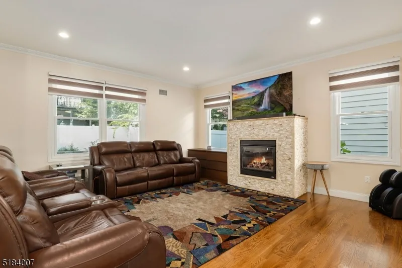157 Woodridge St Wood-Ridge, NJ 07075
