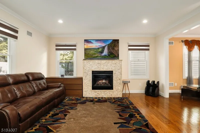 157 Woodridge St Wood-Ridge, NJ 07075