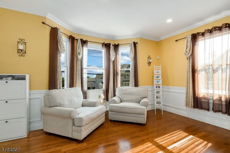 157 Woodridge St Wood-Ridge, NJ 07075