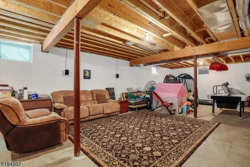 157 Woodridge St Wood-Ridge, NJ 07075