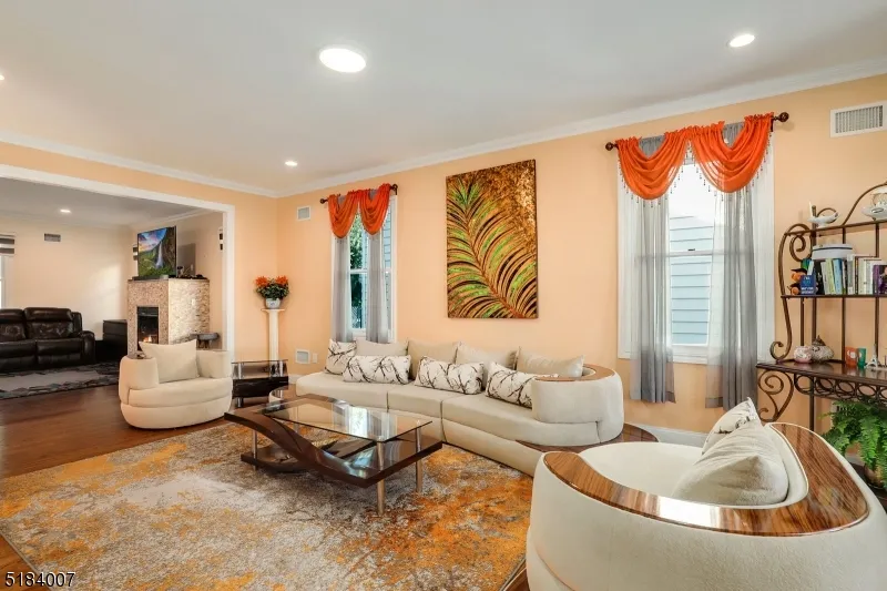 157 Woodridge St Wood-Ridge, NJ 07075