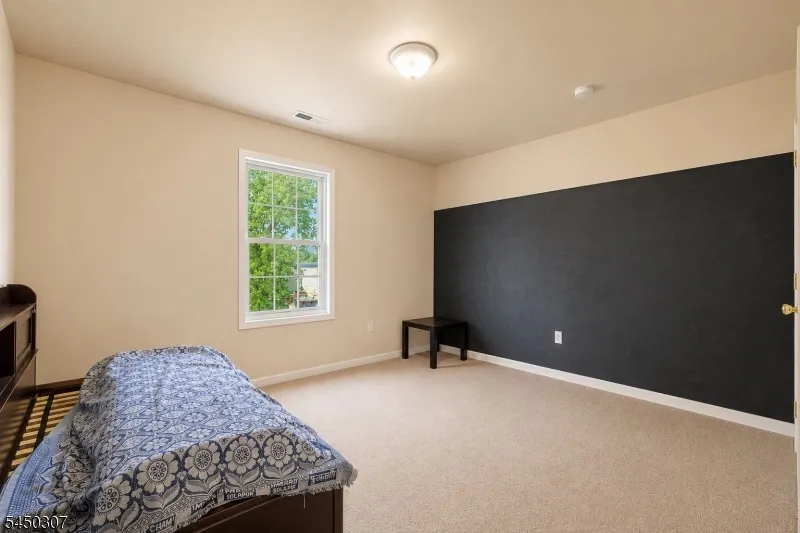 160 Teeple Pl South Plainfield, NJ 07080