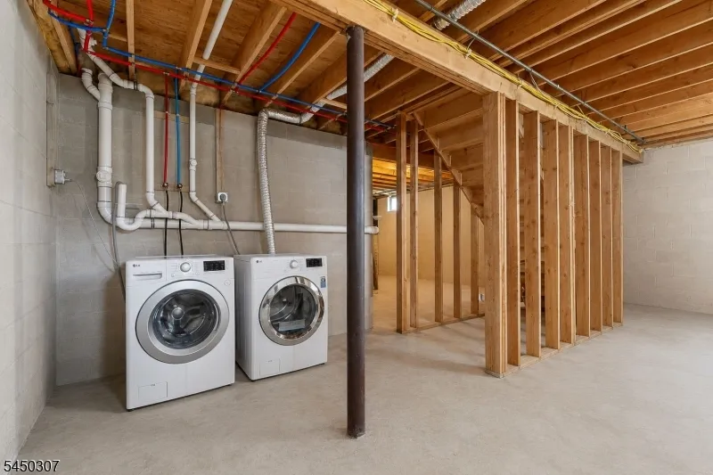 160 Teeple Pl South Plainfield, NJ 07080