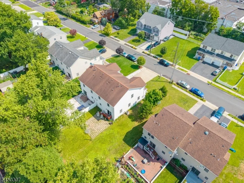 160 Teeple Pl South Plainfield, NJ 07080