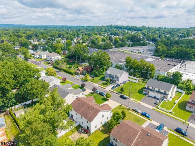 160 Teeple Pl South Plainfield, NJ 07080
