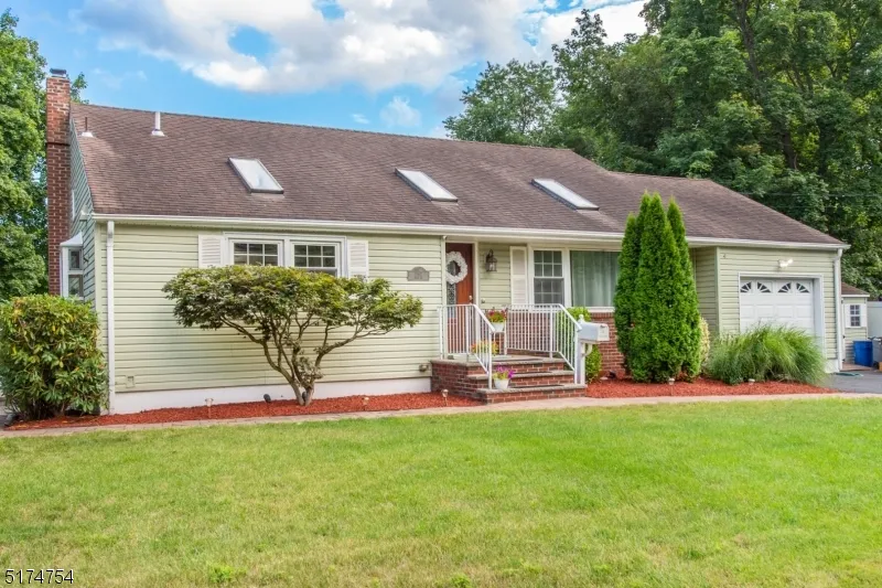 1 Birch Rd Pequannock, NJ 07444