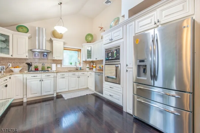 1 Birch Rd Pequannock, NJ 07444