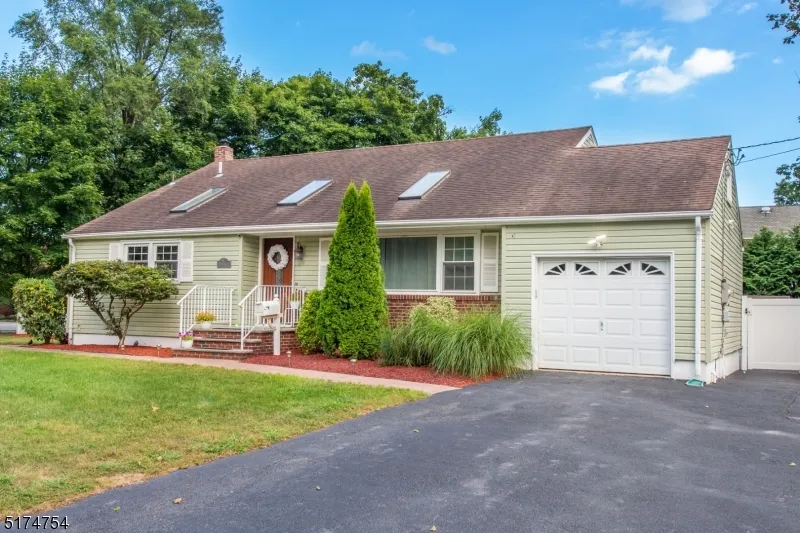 1 Birch Rd Pequannock, NJ 07444