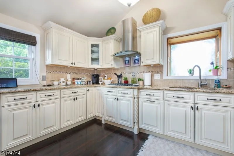 1 Birch Rd Pequannock, NJ 07444