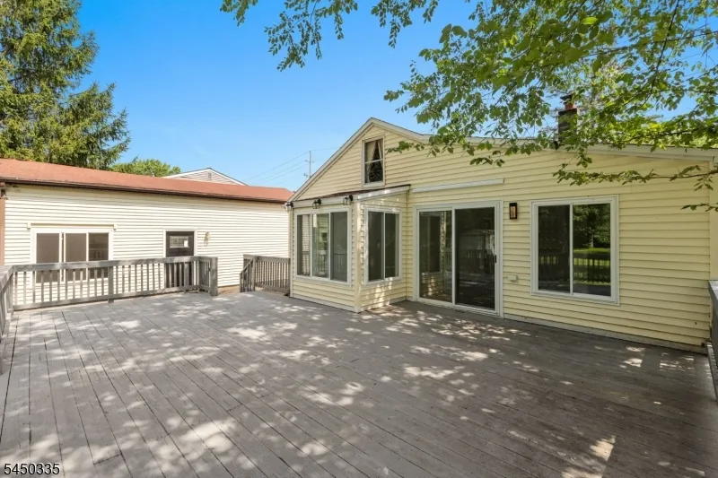 618 Wood Ave North Brunswick, NJ 08902