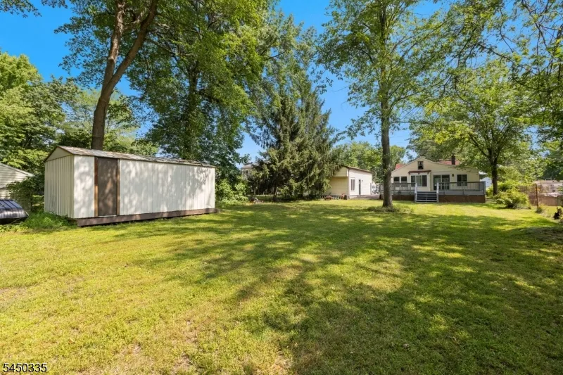 618 Wood Ave North Brunswick, NJ 08902