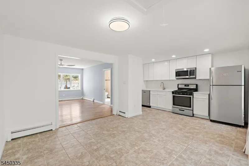 618 Wood Ave North Brunswick, NJ 08902