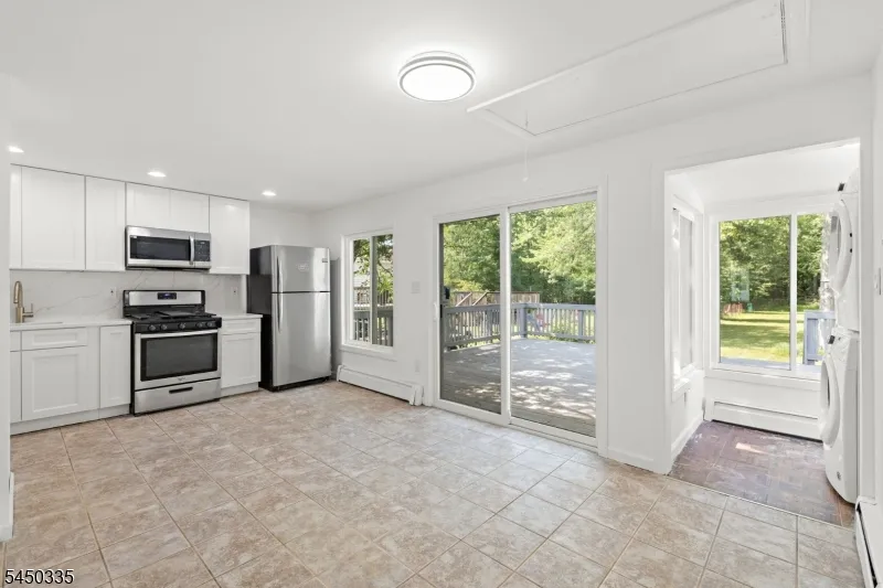 618 Wood Ave North Brunswick, NJ 08902