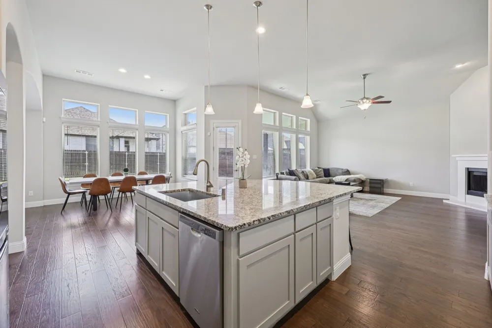 1656 Pegasus Drive Forney, TX 75126