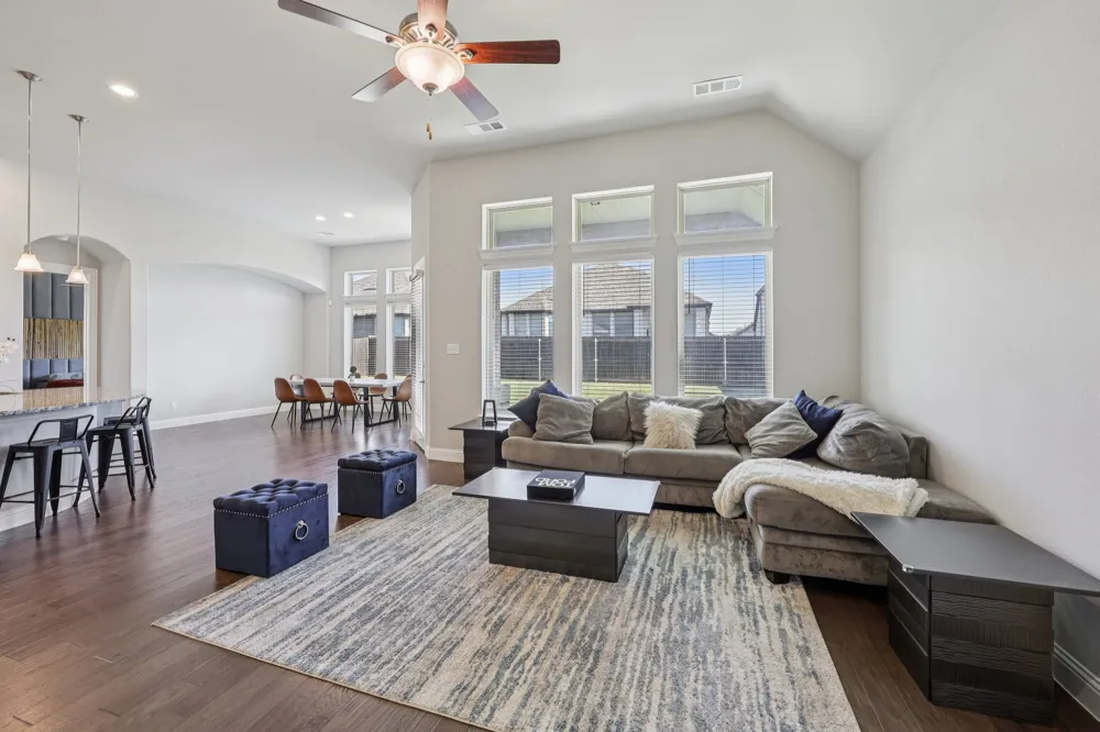 1656 Pegasus Drive Forney, TX 75126